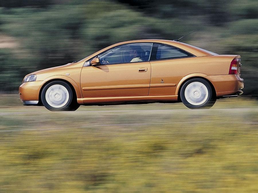  Opel Astra Coupe (G) 2000 года  (фото 42 из 42)